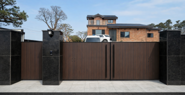 목재대문 G4301마호가니 시공사진입니다(자동…